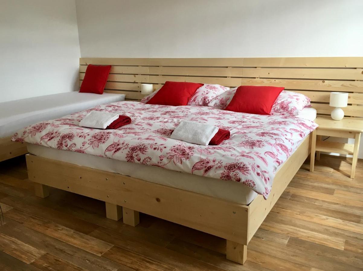 Apartmany A Ubytovani Mlynice ลิโตเวล ภายนอก รูปภาพ