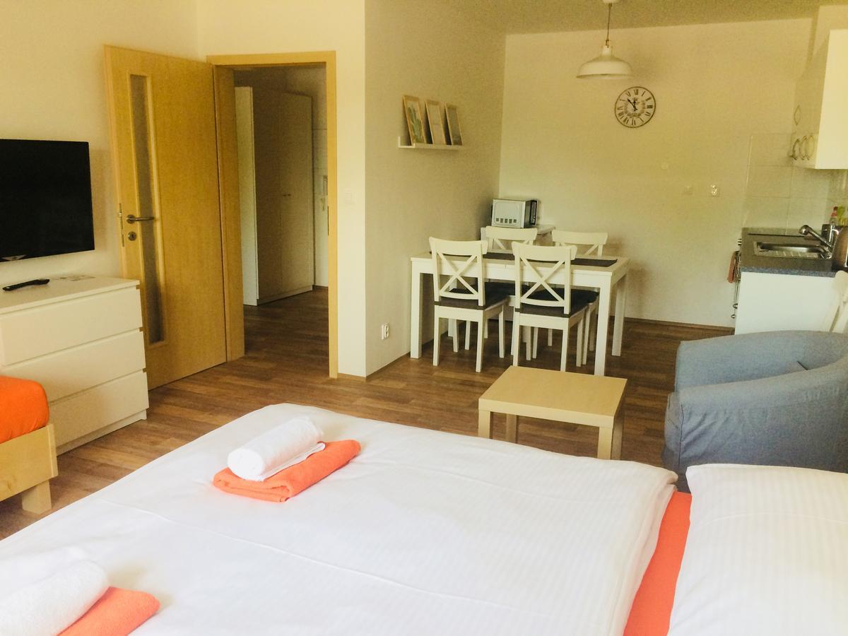 Apartmany A Ubytovani Mlynice ลิโตเวล ภายนอก รูปภาพ