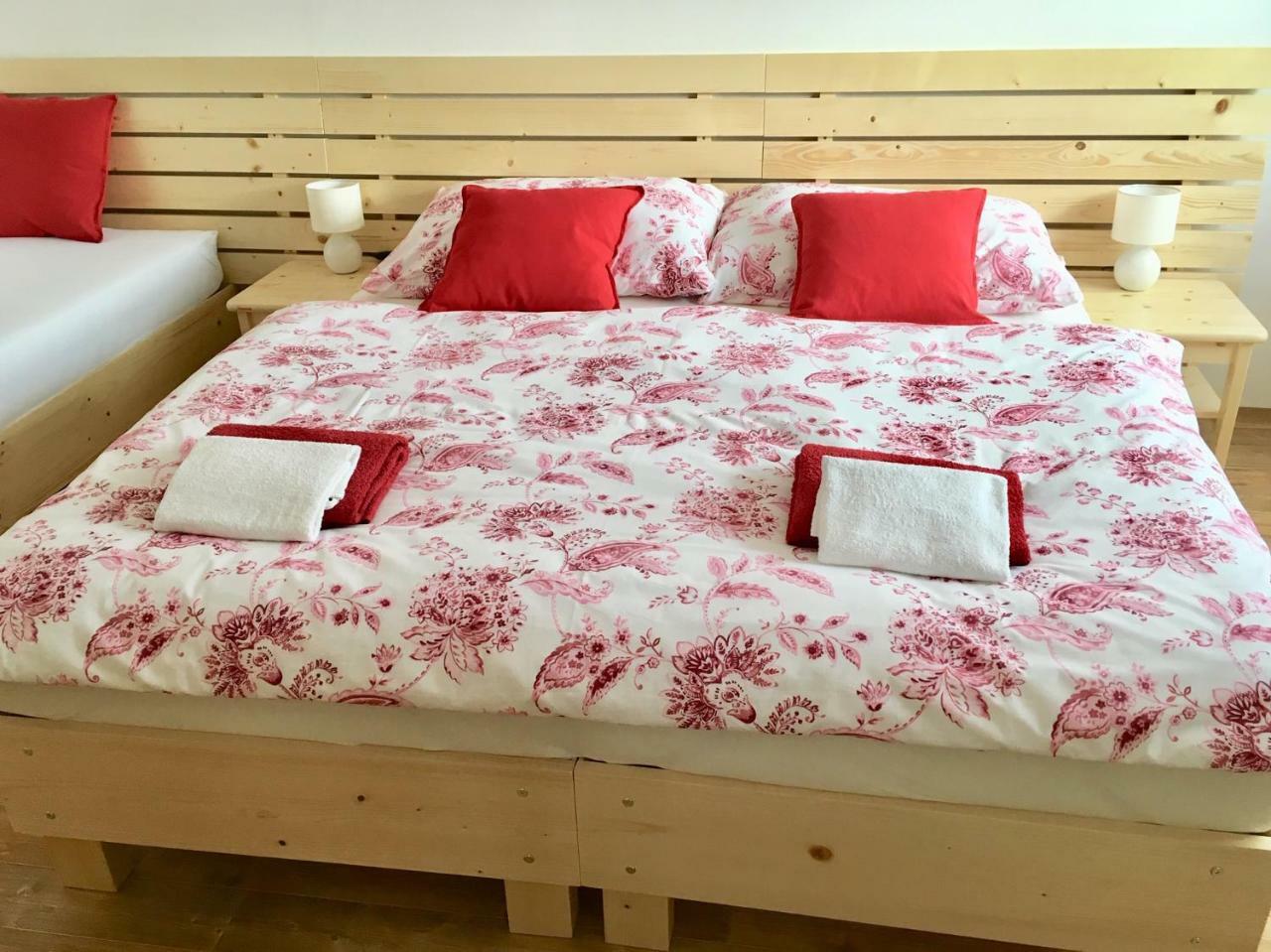 Apartmany A Ubytovani Mlynice ลิโตเวล ภายนอก รูปภาพ