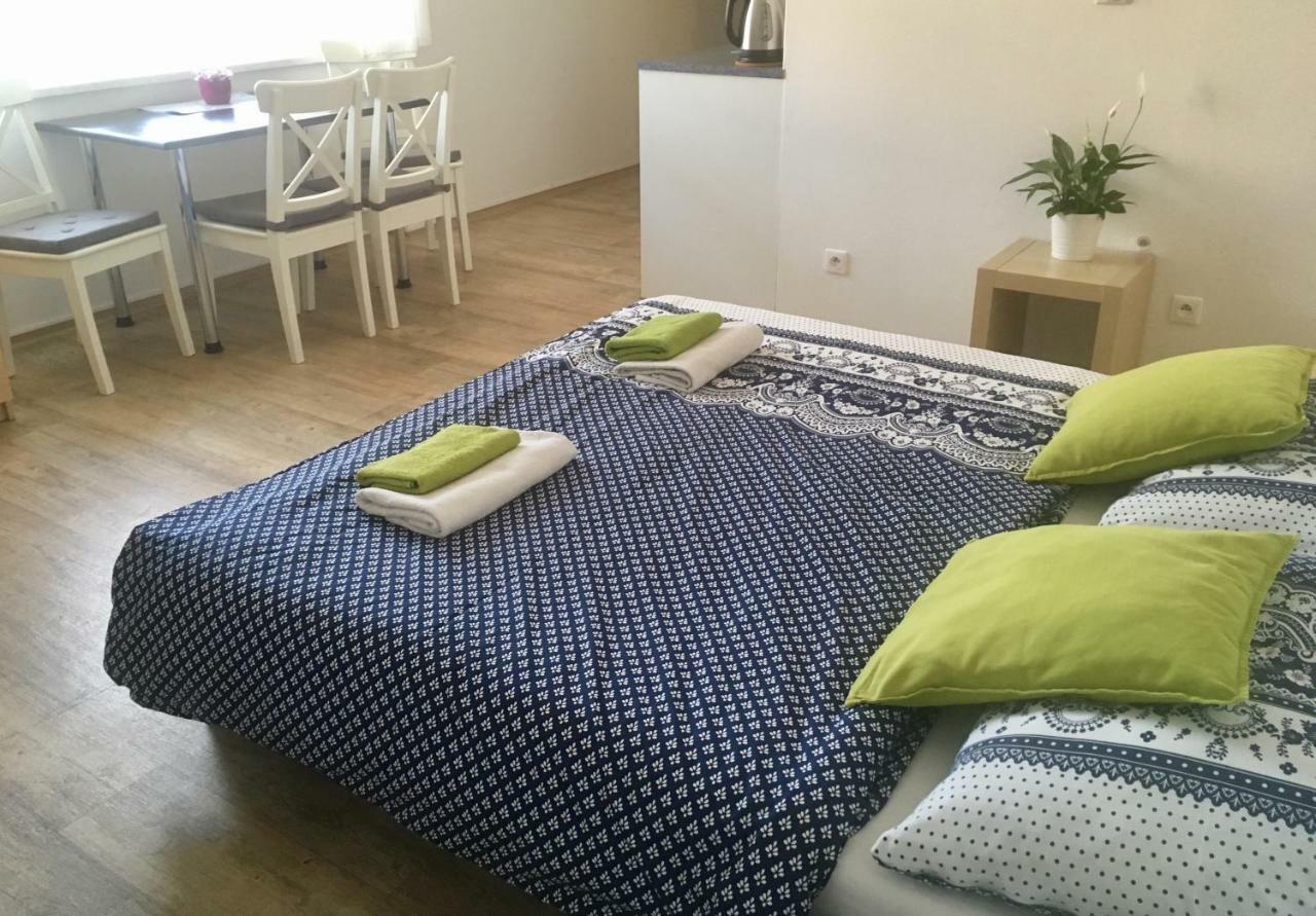 Apartmany A Ubytovani Mlynice ลิโตเวล ภายนอก รูปภาพ