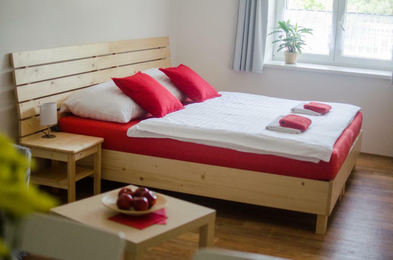 Apartmany A Ubytovani Mlynice ลิโตเวล ภายนอก รูปภาพ