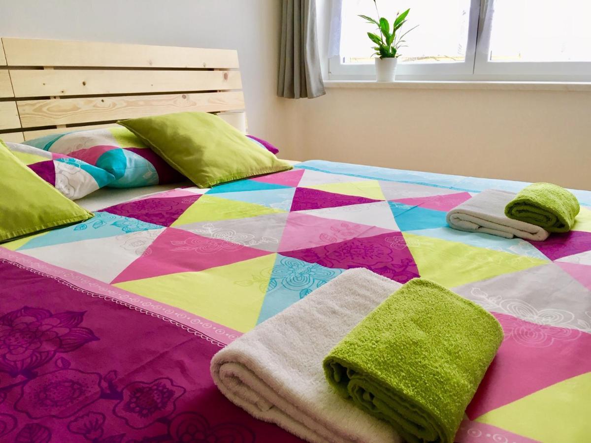 Apartmany A Ubytovani Mlynice ลิโตเวล ภายนอก รูปภาพ