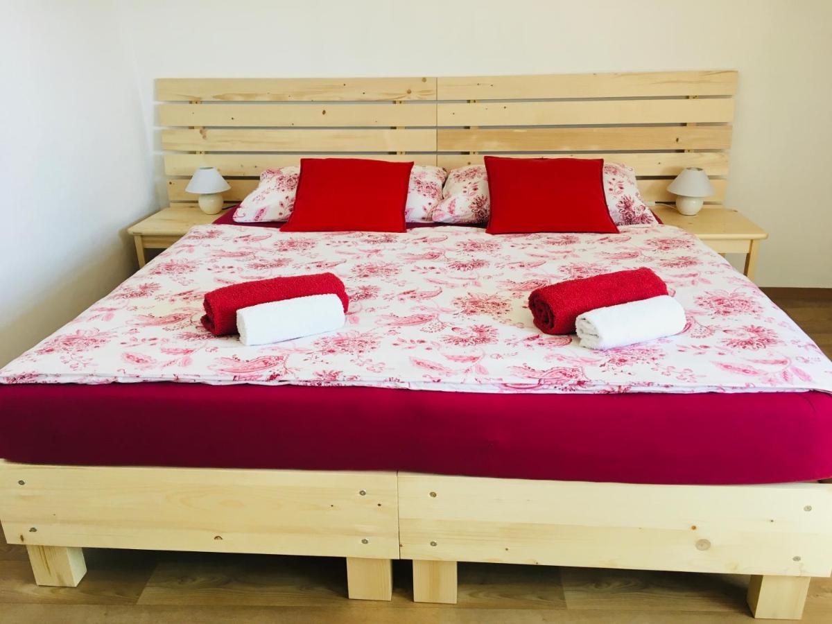 Apartmany A Ubytovani Mlynice ลิโตเวล ภายนอก รูปภาพ